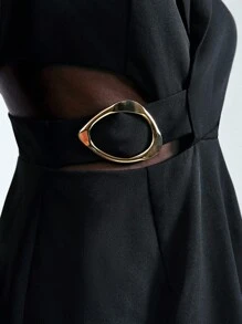 Maija 2025 现代都市领金属装饰纽扣部分镂空连衣裙，适合初秋 - 黑色 - 查看 3