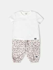 SUMWON Baby Girls Adorable Leopard Print Co-Ord Set T-Shirt With Elastic Waist Pants Summer Casual Comfortable Outfit - Multicolor - View 2
