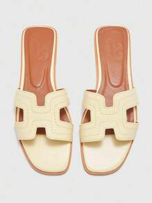 CUCCOO BIZCHIC Women's Casual Open Toe Comfortable Flat Sandals For Daily Wear