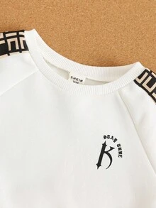 TaviRue 3pcs/Set Baby Boy Contrast Color Patchwork Crew Neck Sweatshirt, Sweatpants And Crossbody Bag Set Baby Boy Outfit Set Baby Boy Casual Set Baby Boy Streetwear Baby Boy Tracksuit Fall Winter