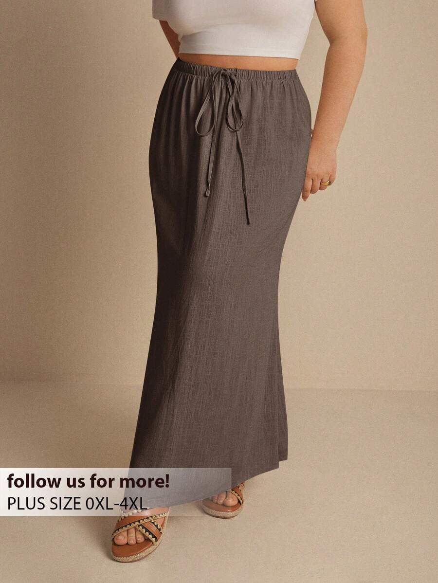 Elaquor 大码纯色前系腰简约 A 字裙，休闲日常穿着