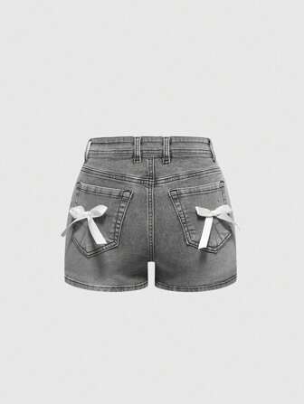 Kawaii Shorts en jean bleu clair vintage doux pour femmes avec décoration de nœud rose, pour l'été