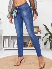 SHEIN Frenchy Bleach Wash Push-Up Skinny Jeans Without Knot Winter Casual - Medium Wash - View 4