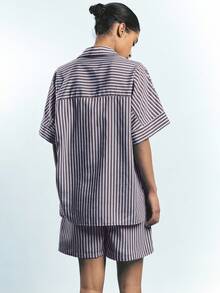 Maija 2 件女式条纹纽扣前衬衫和短裤套装，节日