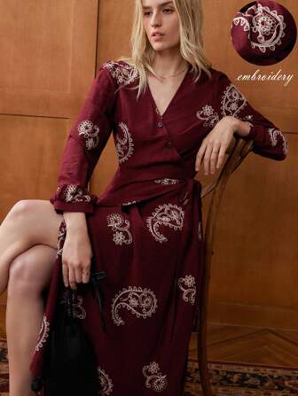 Écloséra 女士时尚领口腰带长袖刺绣连衣裙