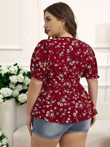 Reflora 大码花卉印花短袖衬衫，裹身款式，V 领，适合夏季 - 紅白色 - 查看 2