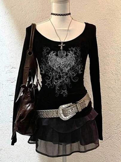 Attitoon Women's Casual Minimalist Turtleneck Long Sleeve Tight Fit T-Shirt, Retro Vintage Style, Heart, Wing, Star Graphic Print, Suitable For Y2K Fall Clothes,Fall Tops,Halloween Shirt