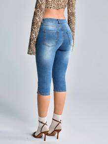 CasuGlow 女式低腰开衩紧身七分牛仔裤 - 中等水洗藍 - 查看 2