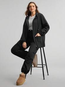 Comfylo 大码休闲户外纯色连帽风衣 - 黑色 - 查看 5