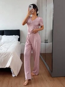 SHEIN 女士 V 领纽扣装饰心形印花针织睡衣套装粉色睡衣 返校心形睡衣套装两件套睡衣套装女士柔软睡衣套装女士睡衣套装纽扣睡衣套装 - 粉色 - 查看 4