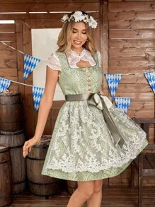SHEIN Frenchy Váy không tay thêu lưới tương phản cổ điển dành cho nữ Váy không tay buộc eo cổ điển cổ chữ V dành cho nữ Váy ren tương phản tay ngắn cổ vuông có thắt lưng toàn thân in họa tiết viền bèo nhún ngọt ngào Váy dạ hội Oktoberfest Tracht Oktoberfest Wiesn Bierfest Dirndl Lễ hội Oktoberfest Váy ngắn thanh lịch không tay cổ vuông cài nút nửa vạt Áo dạ hội Oktoberfest Dirndl - màu xanh lá - Xem 7