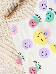 SHEIN Playful Pals 2件套少女可爱笑脸印花弹力针织长袖上衣和裤子睡衣套装，浅米色和粉色 - 彩色 - 查看 6