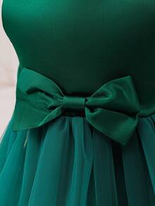 Glamorique Kids Elegant And Cute Baby Girl Dress, Dark Green Color, Sleeveless, With Bowknot, Puffed Cake Style, Perfect For Christmas Party Or Formal Occasions