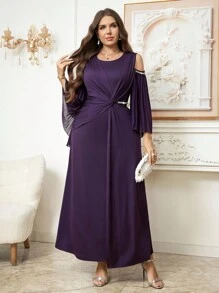 Reflora Đầm nữ dáng cong thanh lịch màu tím đậm size lớn, đầm dự tiệc cưới trang trọng mùa thu cổ tròn đính hạt trễ vai tay dài xếp ly eo xoắn - Màu tím - Xem 3