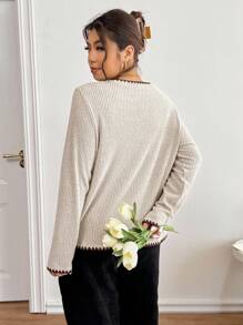 Lounesse 女式加大码V领撞色边长袖T恤 - 卡其色 - 查看 2