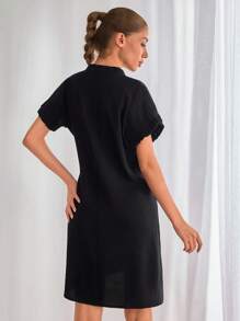 SHEIN PETITE Vestido casual de verano con escote en pico y unicolor