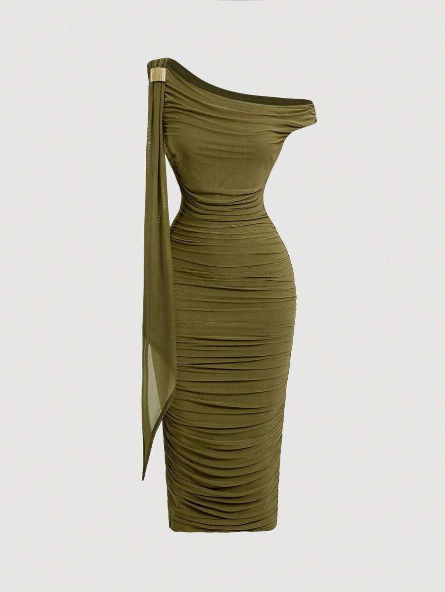 SHEIN MOD Rochie elegantă de vară pentru femei, culoare solidă, guler asimetric, cu pliuri, de lungime medie, ajustată - Verde Armată - Vizualizare 1
