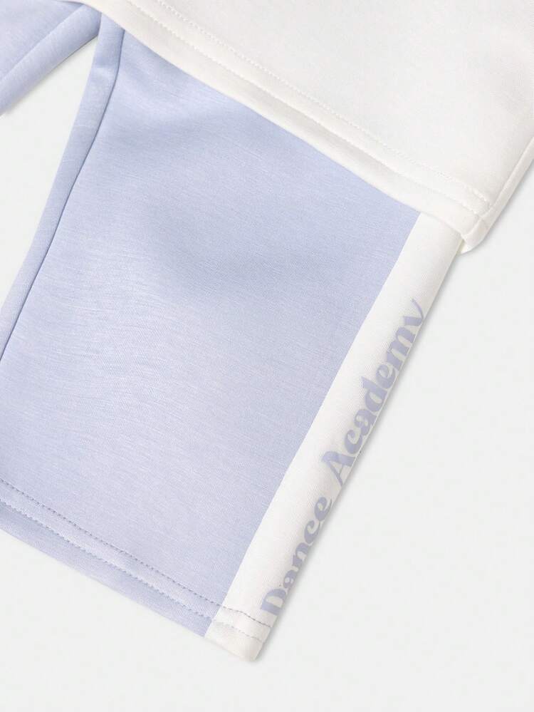 Conjunto de camiseta corta y shorts de ciclista azul claro