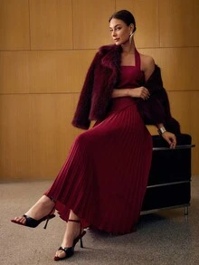 MOTF PREMIUM 褶饰挂脖连衣裙 - 酒紅色 - 查看 6