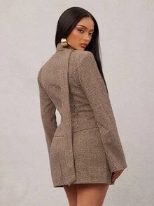 Radiana 大码女装秋冬三件套复古时尚通勤棕色千鸟格羊毛套装：修身西装外套+低腰半裙+围巾（含垫肩）粗花呢两件套棕色西装外套女装棕色两件套女装西装外套半裙套装半裙套装，复古，优雅 - 卡其色 - 查看 2
