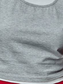 SHEIN Unity 这款层叠短款上衣将运动风与休闲酷感完美融合。撞色设计彰显大胆个性，修身剪裁更显修身。搭配女士慢跑裤或工装裤，打造极致休闲造型。 - 灰色 - 查看 8