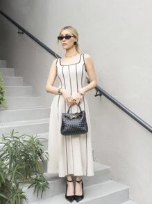 SHEIN x PRISCILA & JIMENA MOTF PREMIUM Vestido Con Bajo Acampanado, Cuello Cuadrado Y Ribetes En Contraste - Albaricoque - Ver 1