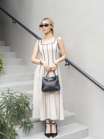 SHEIN x PRISCILA & JIMENA MOTF PREMIUM Vestido Con Bajo Acampanado, Cuello Cuadrado Y Ribetes En Contraste