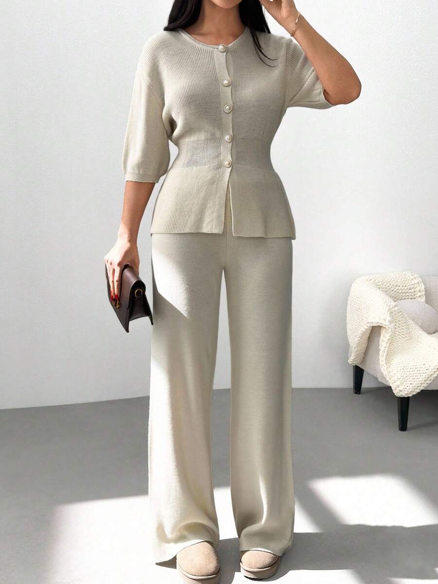 EURMUSE 女士纯色前扣罗纹针织开衫和毛衣裤套装 - 米色 - 查看 1