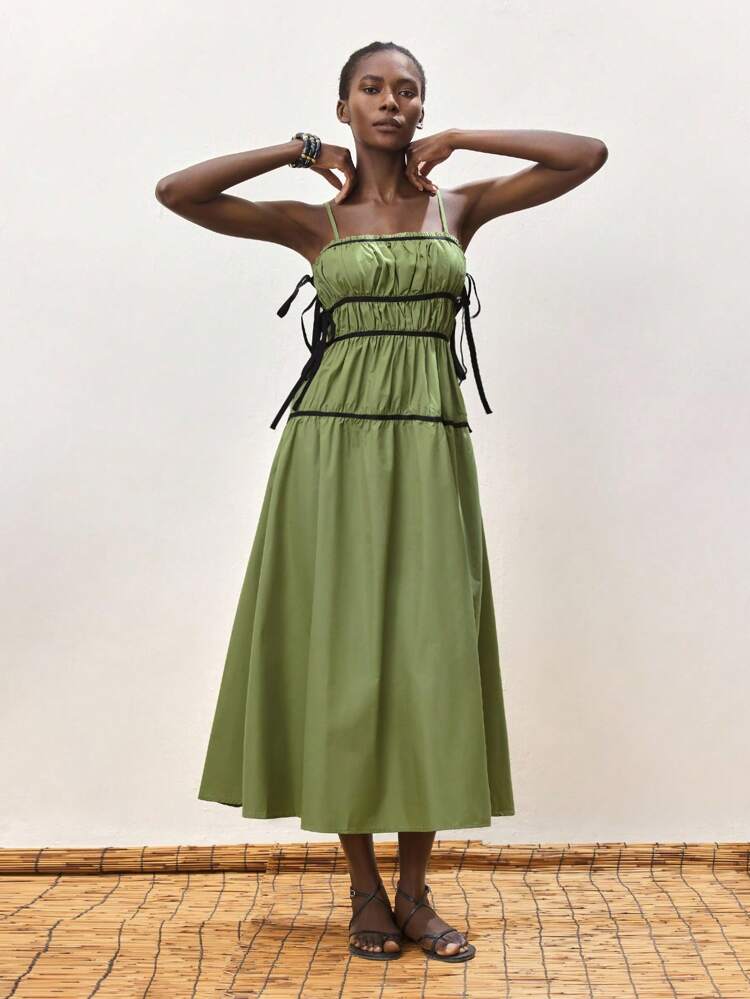 SHEIN Maija Women's Color Block Pleated Twist Cami Dress, Suitable For Summer,Summer Dresses For Women,Vacation Outfits