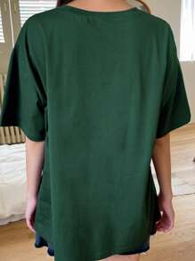 DAZY 鸭子刺绣落肩T恤夏季超大T恤 - 墨綠色 - 查看 2