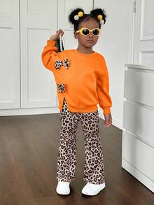 SHEIN Bộ 2 áo len cổ tròn in họa tiết da báo 3D màu trơn và quần len in họa tiết da báo cho bé gái - trái cam - Xem 7