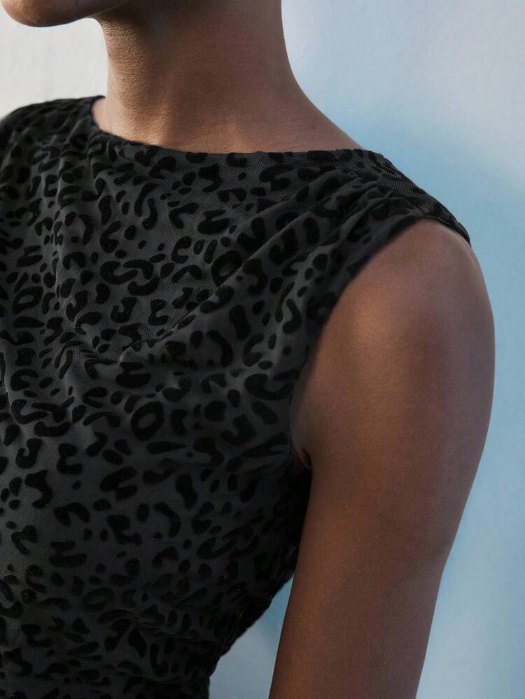 SHEIN Maija Women's Casual Cheetah Print Sleeveless Backless Tank Top, Animal Print Top ,Leopard Print Top