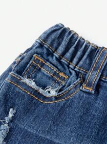 SHEIN 3pcs/Set Young Boy Fall/Winter Vintage Distressed Casual Soft Basic Simple Style Navy, Light Blue, Gray Denim High Elastic Skinny Ripped Jeans Set,For Boys Costume Dailywear Fall/Winter Clothes,Boys Streetwear,Toddler Boys Christmas,Boys Back-To-School Clothes And Night Out, Ripped Jeans - Multicolor - View 4