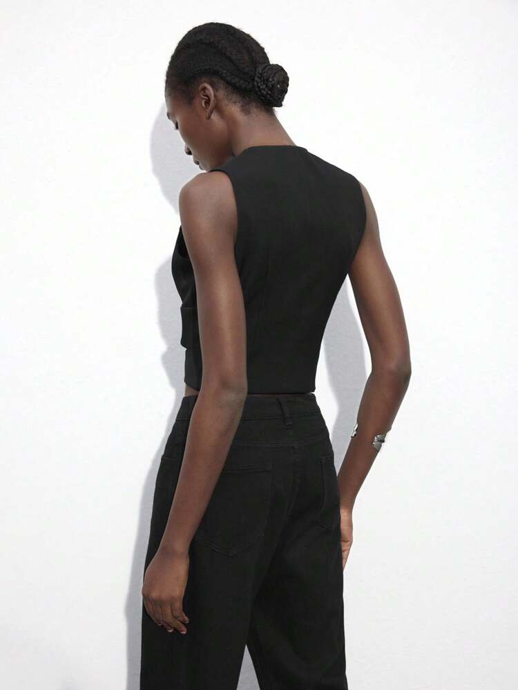 SHEIN Maija Women's Autumn/Winter Black Double-Buckle V-Neck Hollow Structure Elegant Crop Top