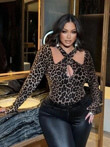 NU&NOW 女士加大码性感高弹力豹纹交叉镂空设计休闲短袖T恤 - 彩色 - 查看 5