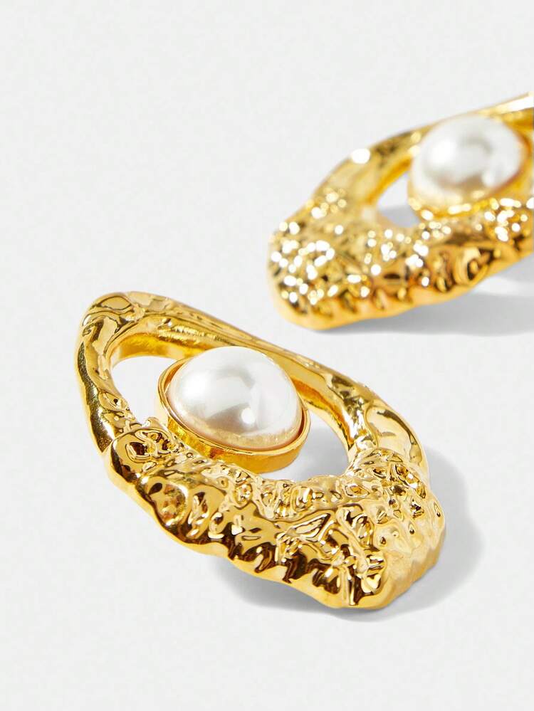 18K GOLD PLATED TEXTURED FAUX PEARL DANGLE EARRINGS