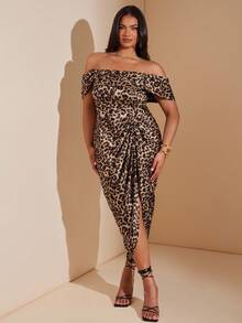 SHEIN BAE Váy xẻ tà họa tiết da báo satin trễ vai cỡ lớn dành cho nữ - màu nâu - Xem 1