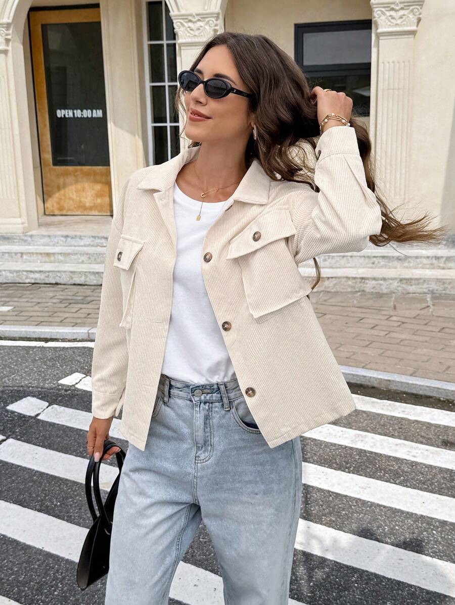 Serisse 秋冬翻盖口袋落肩灯芯绒夹克 - 米色 - 查看 1