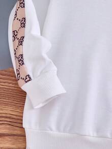 2-częściowy zestaw bluz dla chłopców, jesień/zima, nowy, bluza z okrągłym dekoltem, długie spodnie z nadrukiem cyfrowym, biała bluza z okrągłym dekoltem i zabawnym nadrukiem konia, kontrastowy nadruk cyfrowy na rękawach, długie spodnie z mankietami z nadrukiem cyfrowym, wygodny i stylowy, luźny swobodny styl, strój rodzinny, zestaw dla rodzeństwa