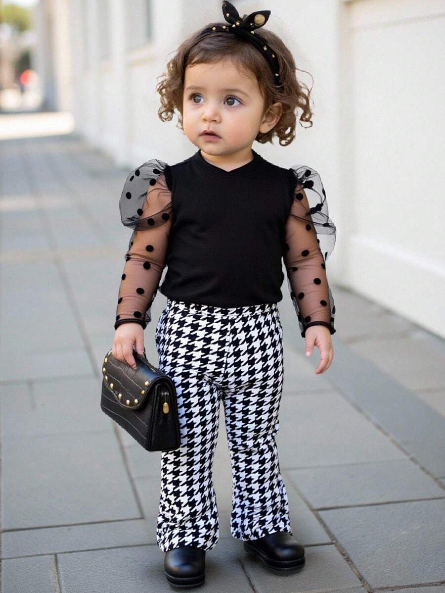 SHEIN 2pcs Baby Girl Cute Knit Panel Polka Dot Mesh Top And Houndstooth Flare Pants Set, Autumn/Winter - Black - View 1