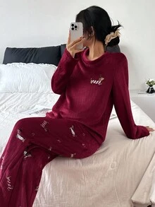 SHEIN 女士卡通小狗图案法兰绒长袖上衣和裤子蓬松睡衣套装，酒红色蓬松睡衣家居服套装，秋冬服装，舒适保暖 - 紅色 - 查看 5