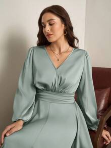 SHEIN Clasi Plus Size Women Elegant Asymmetrical Hem V-Neck Dress - Green - View 6