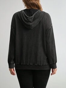 Comfylo 大码休闲宽松水洗卫衣，大码女款落肩长袖拉链抽绳卫衣，慵懒休闲风，海军蓝复古风，适合秋季穿着。 - 深灰色 - 查看 4
