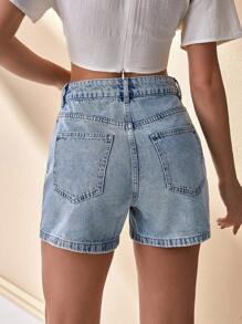 CLARA VERO Short de mezclilla mini con detalle de rhinestones a la cintura media