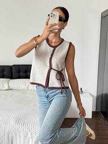 Serisse New Autumn Contrast Color Knitted Vest, Metal Buckle Contrast Color Edge Lace Woolen Vest For Women,Fall Winter Brown