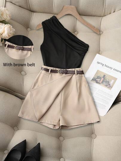 SHEIN PETITE 休闲时尚百搭高弹力纯黑色褶肩上衣搭配卡其色仿口袋短裙（配腰带），女式两件套