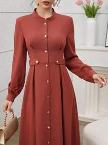 Al Najma 简约素色长袖阿拉伯风格连衣裙，日常穿着