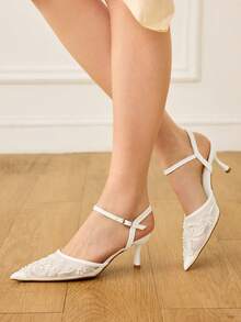 CUCCOO HITCHD 女士刺绣蕾丝串珠花朵尖头猫跟优雅浪漫性感白色网纱高跟鞋，礼服鞋，新娘婚鞋，适合下午茶、约会、派对、婚礼、正式场合 - 白色 - 查看 2