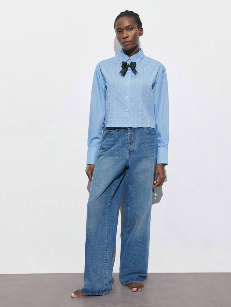 SHEIN Maija Blusa curta de manga longa, com decote único, laço romântico plissado e decoração, para mulheres, para a primavera