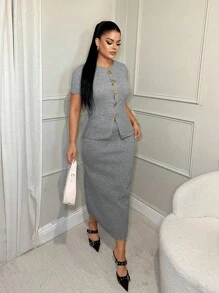 SHEIN SXY New Retro Commuting Business Personalized Metal Button Bodycon Skirt & Women Sweater Two Pieces Set, Suitable For Early Autumn,Fall - Grey - View 7